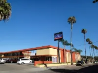 溫德姆豪生套房-聖地亞哥丘拉維斯塔/海灣區 丘拉維斯塔住宿飯店