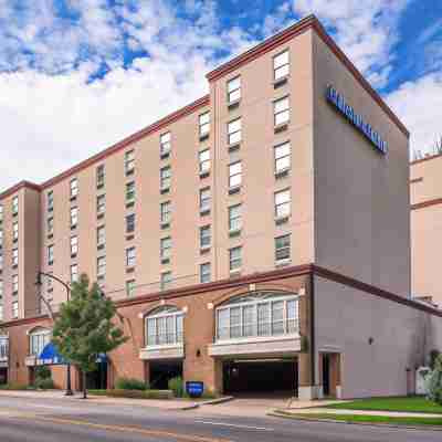 Graduate State College Hotel Exterior