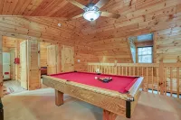 Elk Run on Cosby Creek - 2 Bedrooms, 2 Baths, Sleeps 7 Cabin by RedAwning