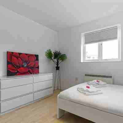 London Oasis in Woolwich Arsenal Rooms