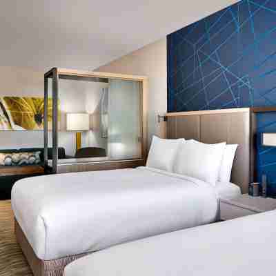 SpringHill Suites Cottonwood Rooms