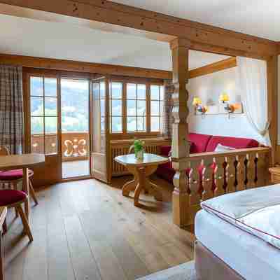 Hotel le Grand Chalet Gstaad Rooms