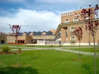 Hotel II Castillas Ávila Các khách sạn gần Palacio de los Davila