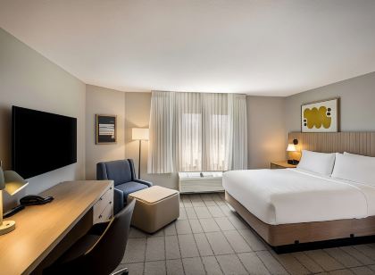 Sonesta Simply Suites Jersey City