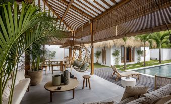 Villa Mimpi by Alfred in Bali