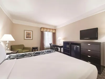 La Quinta Inn & Suites by Wyndham Pharr Rgv Medical Center