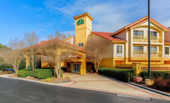 La Quinta Inn & Suites by Wyndham Raleigh Durham Airport