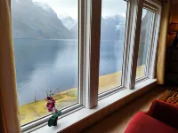 Visit Undredal Hotel berhampiran Aurlandsfjorden