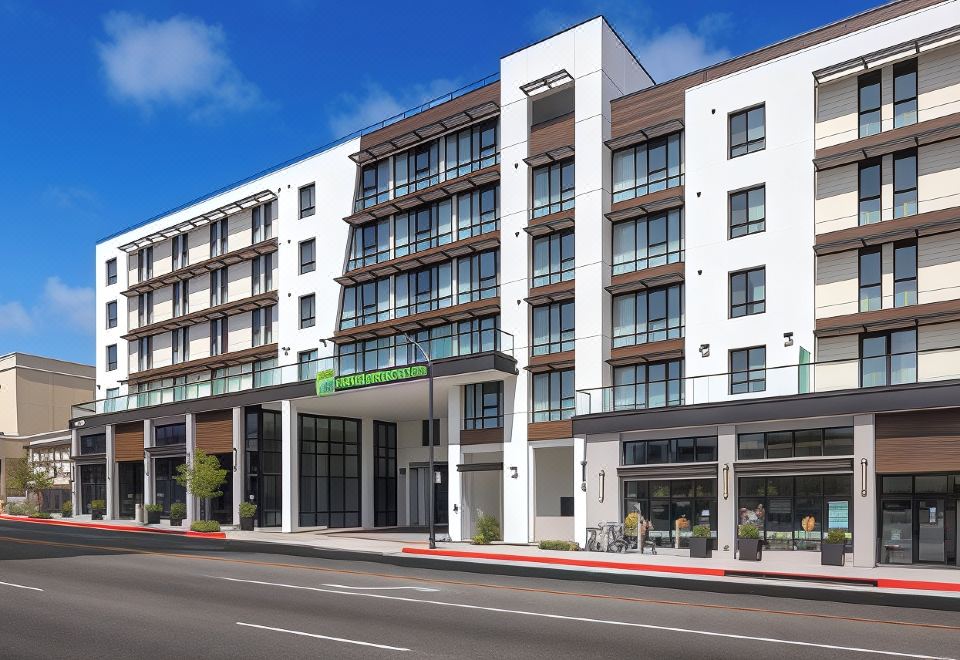 Holiday Inn & Suites Monterey Park Los Angeles, Monterey Park (Prices