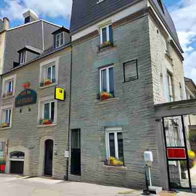 Hôtel-Restaurant La Régence Hotel Exterior