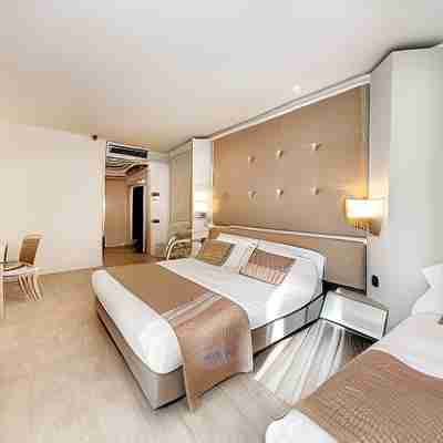 Mediterraneo Palace Hotel Rooms