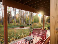 Maria's Creekside B&B Hotels in Anchorage