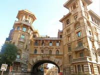 Hotel Coppede' Отели рядом с достопримечательностью «Quartiere Coppede»