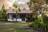 Pine Ridge Lodge