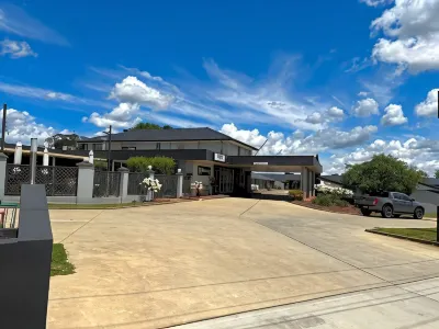 Ibis Styles Orange Hotels near CHAPMANS Guitars and Music
