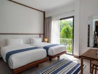 Baan Kamana Guest House Hotels in Takua Thung