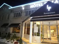 Hôtel de la Paix Các khách sạn ở Peronne