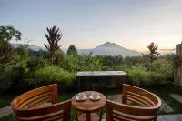 Mountain Peak Kintamani Hotels near Bukit Payang