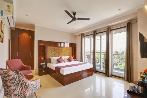 Limewood Stay Oasis Golf Course Road - 3-Star