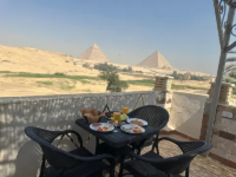 Great Sun Pyramids Inn Hotels in Nazlet El-Semman