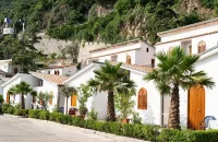 Testa di Monaco Natural Beach Hotel di Naso