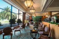 Sheraton Pilar Hotel & Convention Center - 5-Star