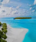 Holiday Home Dhiffushi - Beach