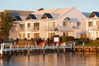 The Moorings at Metung Hotels in Metung