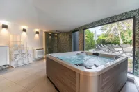 PoMo Hôtel & Restaurant