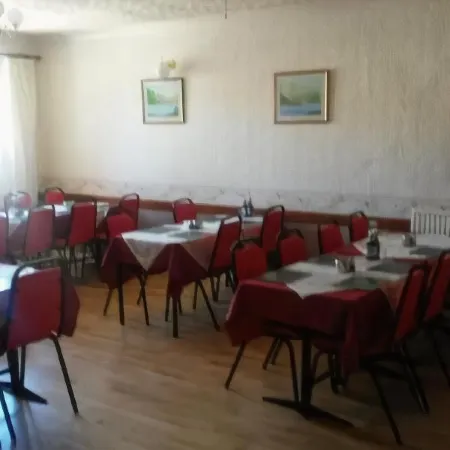 Sharn Bek Hotel