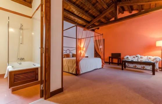 盧斯狄卡酒店-聖法昆多宮