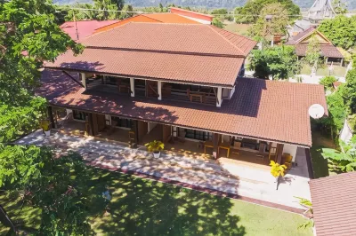 Nakorn River View Hotels in Champasak