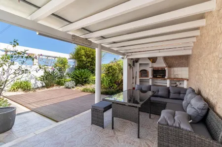 Casa Sardine by ACasaDasCasas