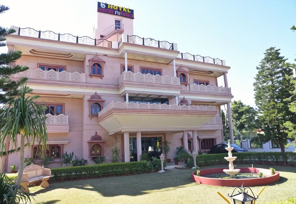 hotel overview picture