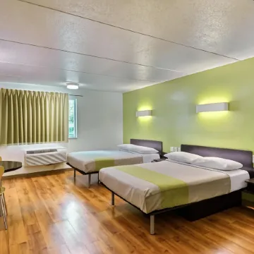 Motel 6 Danvers, MA - Boston North