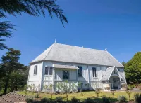 Pihopa Retreat Отели в г. 