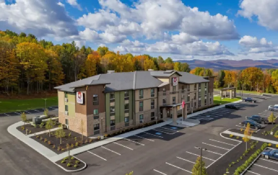 마이 플레이스 호텔-랜돌프 VT  호텔