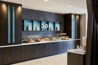 SpringHill Suites by Marriott Ventura Oxnard - breakfast