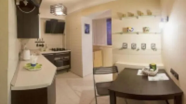 아파트 키예프 삭사간스코고 87