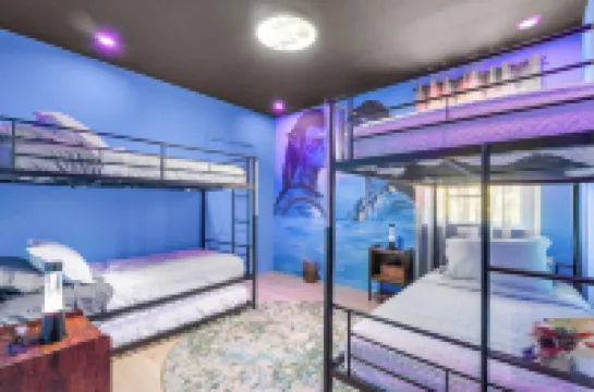 Ethereal Oasis Miami - Heated Pool Spa & Cinema - Prime for Groups