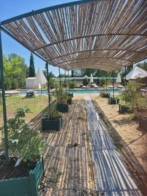 VILLA BLANCHE Hotels in Arles