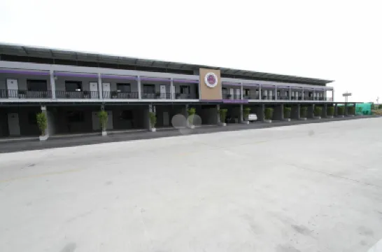 B.a.n.g.n.a輕鬆汽車旅館 美佳公園附近的飯店