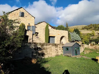 Les Gites de la Jonte Hotels in 
