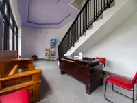 RedDoorz Plus Syariah at Umyas Hotel Near Terminal Anjuk Ladang Nganjuk Hotels in Bagor