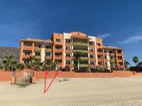 Casa Bella Beachfront. in Town. White Sandy Beaches & Palmas Pickleball Nextdoor