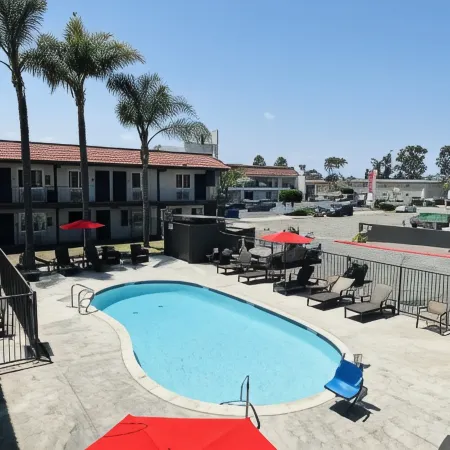 Studio 6 Suites San Ysidro, CA – San Diego South Bay