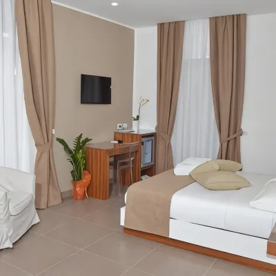 B&B la Movida Hotels near Chiaia