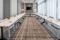 薩特薩克拉門託堡希爾頓啟繽精選飯店