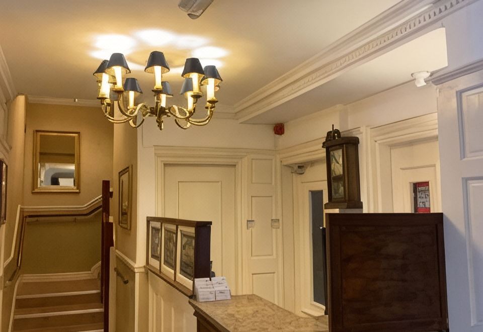 Beech Mount Hotel and Arthur's Restaurant Over view