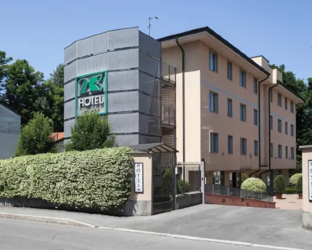 Hotel 2C Hotels in Legnano